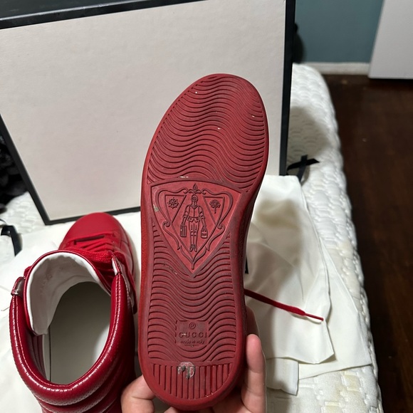 Red Men Gucci Sneakers Size 10.5 with box - Picture 3 of 9